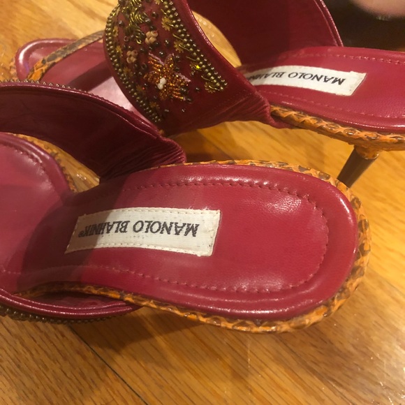 Manolo Blahnik - Picture 2 of 4